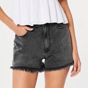Hollister Black Ultra High Rise Mom Shorts Size 0 (24W)